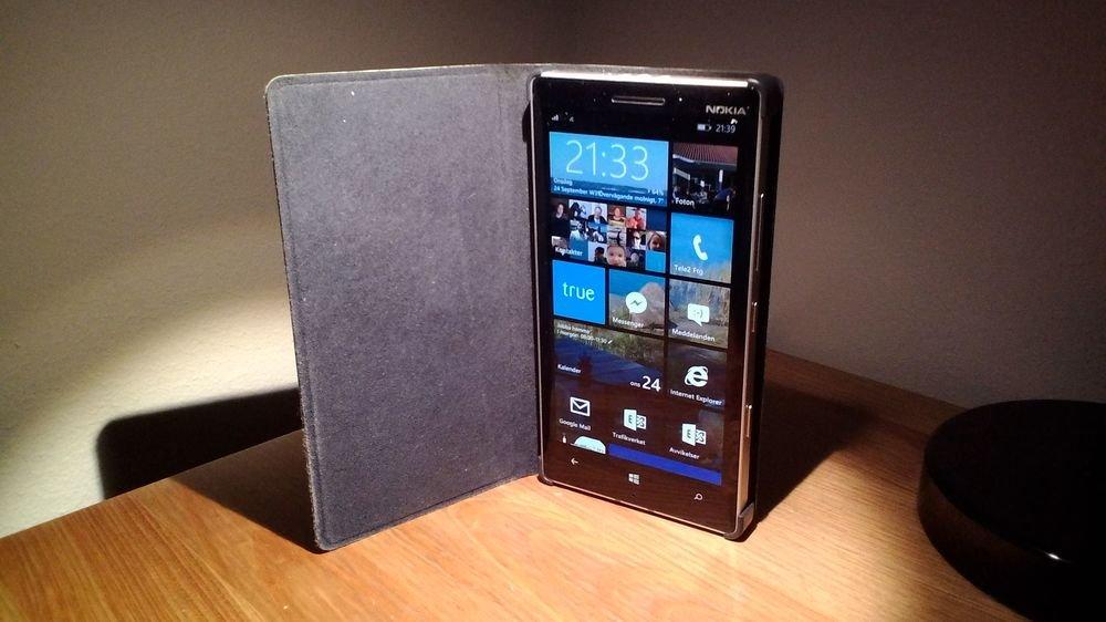 Nokia Lumia 930 image 1