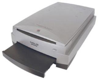 Microtek Scanmaker i900
