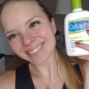 Cetaphil Moisturizing Cream & Lotion image 1