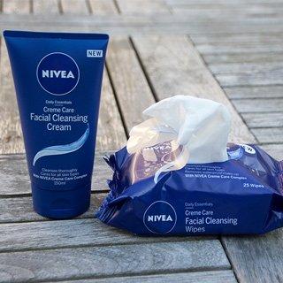 NIVEA Creme Care Facial Cleansing image 2 - Cleansing Wipes