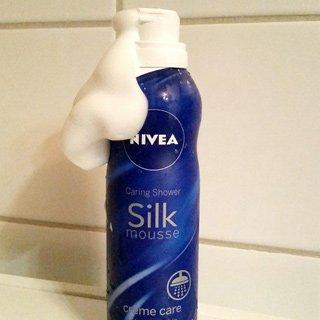 NIVEA Shower Silk Mousse image 1