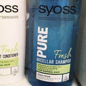 Love is in the hair Box from Schwarzkopf image 2 - SYOSS PURE Fresh Shampoo