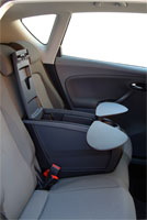 Seat-Toledo-inside-backseat