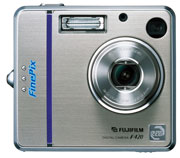 FinePix-F420-Zoom_front