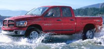 Dodge Ram 2006 i vatten