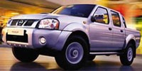 Nissan-King-Cab-2002-framsi