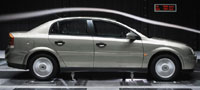 Opel-Vectra-2002-sidan.
