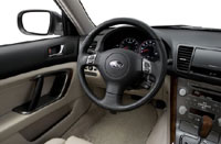 Subaru Legacy 2007 interiör
